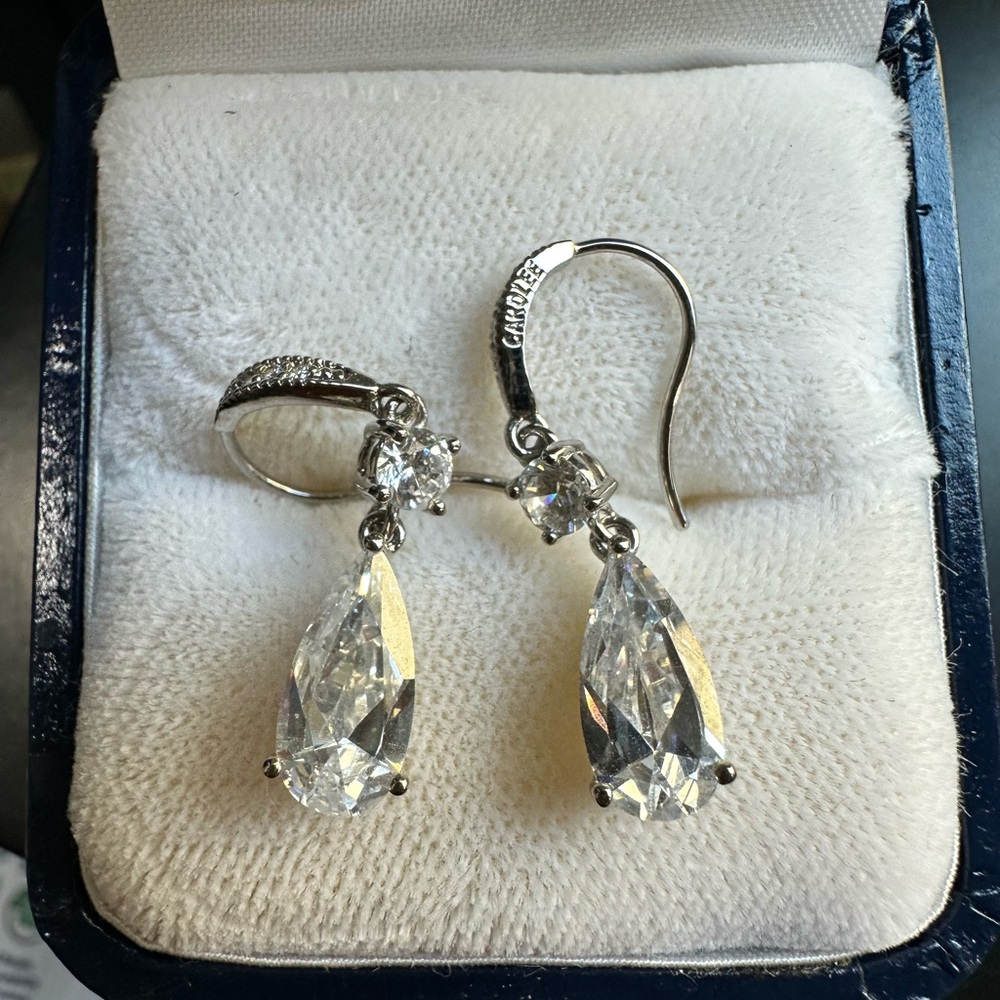 Tear drop earrings